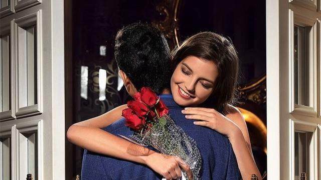 随着年龄的增长胸部松弛下垂萎缩，我们要怎么注意保养