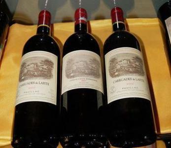 中国人必须消费1000英镑才能领取优惠券？是我们错了。