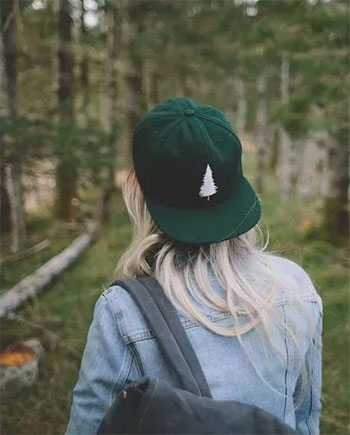 四张图选一张测试你的性格和婚姻,心理测试你喜欢哪顶帽子