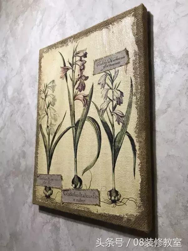 一直在纠结沙发背景墙要不要挂画,今年最流行挂画怎么选