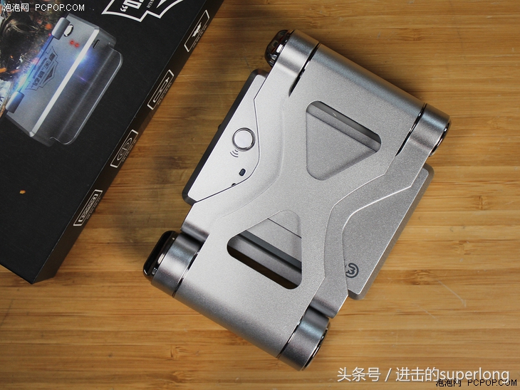 告别“人体描边大师”手游利器“吃鸡”王座评测体验