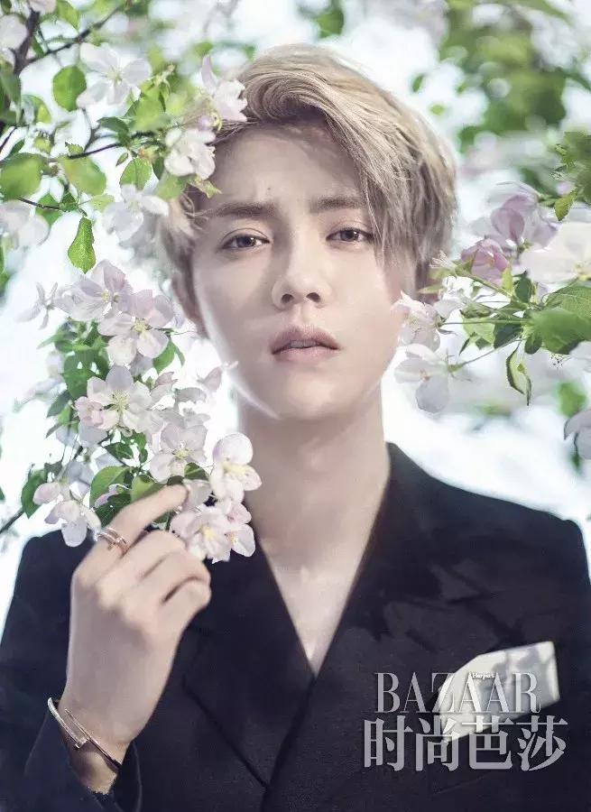 王嘉尔鹿晗热血街舞团即兴甩手舞,热血街舞团王嘉尔鹿晗在练习