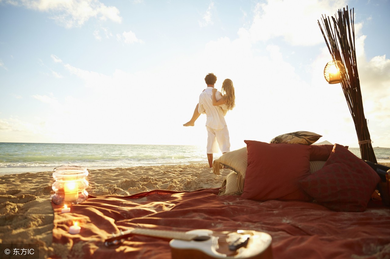 12星座女最反感的恋爱花招,12星座女比较喜欢暖男还是硬汉