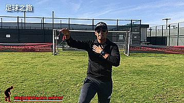 花式技巧之胸部吸球教学