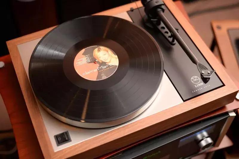 情人节给男友送什么特殊的礼物,情人节给男朋友送什么礼物大牌