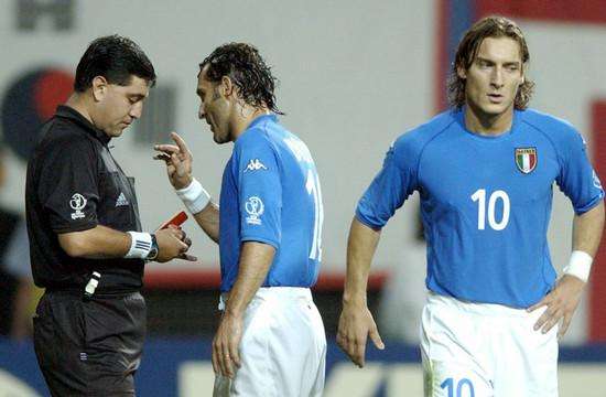 搬起石头砸自己的脚合集,搬起石头砸了自己的脚图片