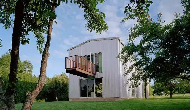 8个集装箱变身独立别墅,超实用的集装箱别墅