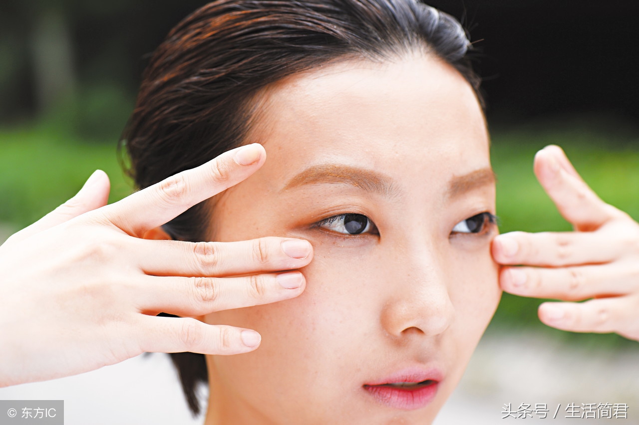 眼霜怎么选择适合自己,经常熬夜女生适合哪款眼霜