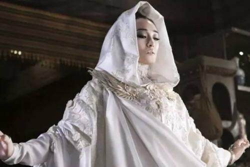 西游记三打白骨精主要讲的是什么,西游记三打白骨精为什么吸引人