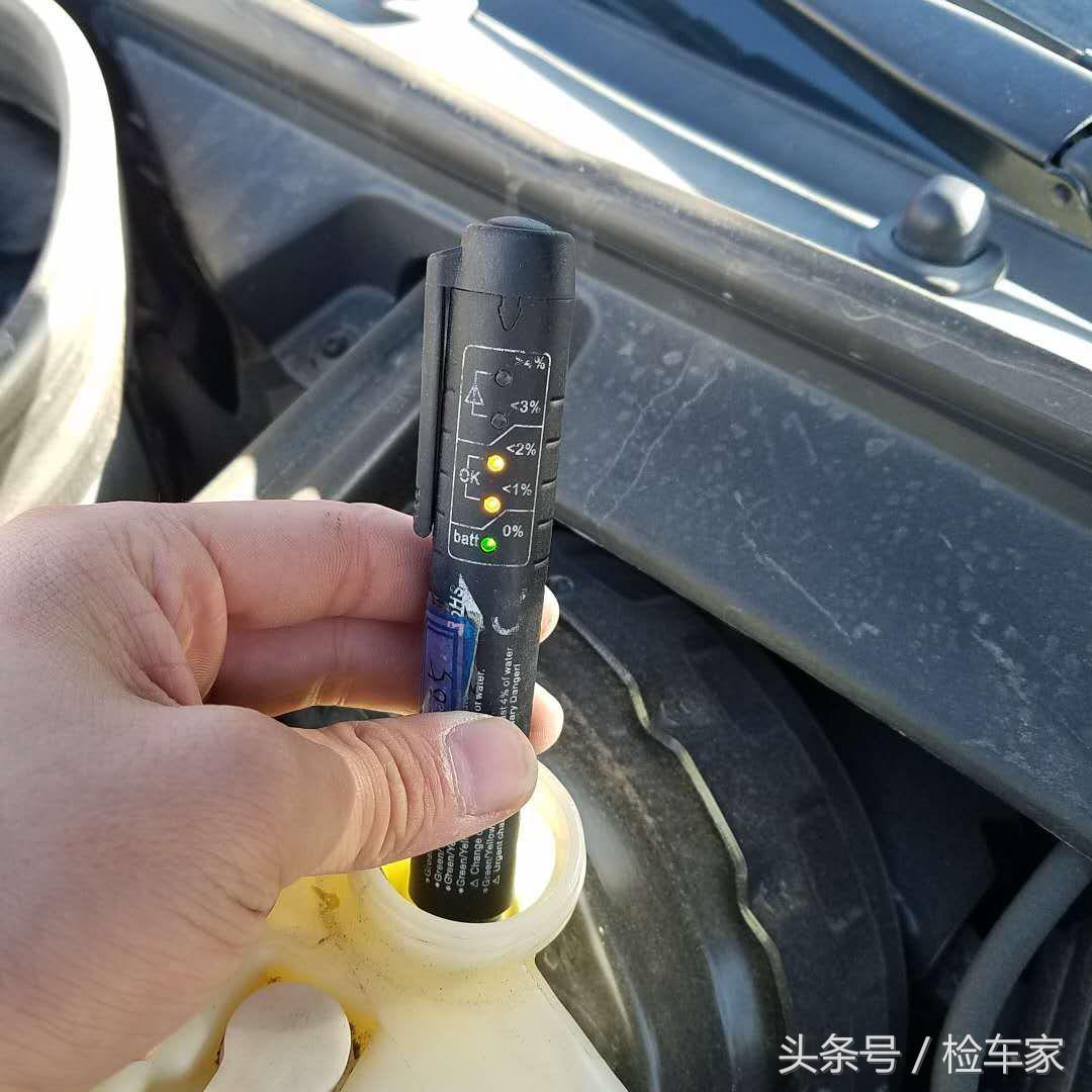 十二万公里的奔驰e200还能买吗,奔驰e200值不值得买