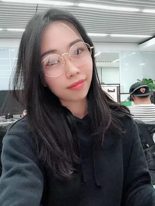 来自女编辑闺房里的新年祝福