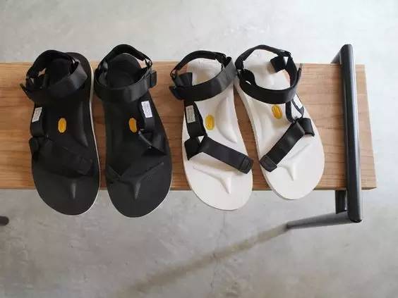 潮女夏天,潮女穿什么鞋子好看