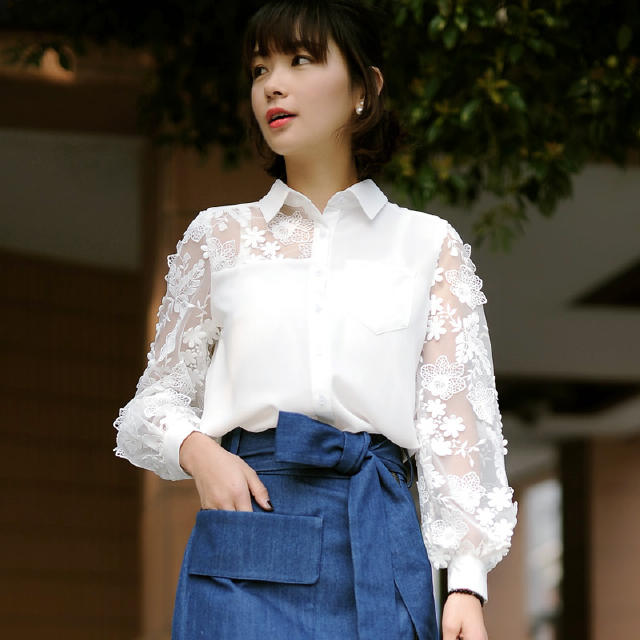 展现女人魅力蕾丝是不错的选择,唯有蕾丝让女人更精致