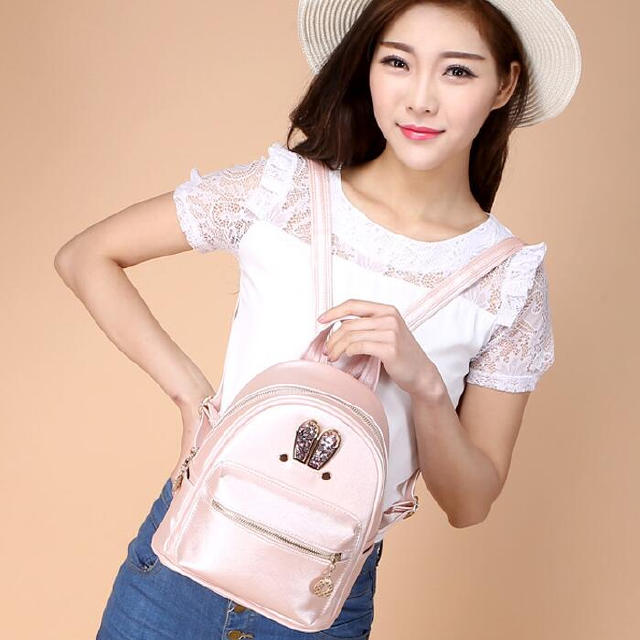 女生必备轻奢的双肩包,时尚双肩包推荐女款