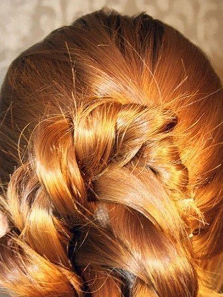 韩式麻花辫盘发教程,麻花辫让盘发更有气质