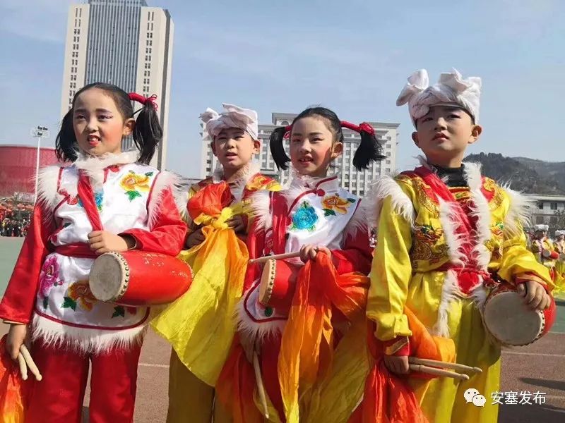 过年啦打腰鼓广场舞完整版,腰鼓过年啦