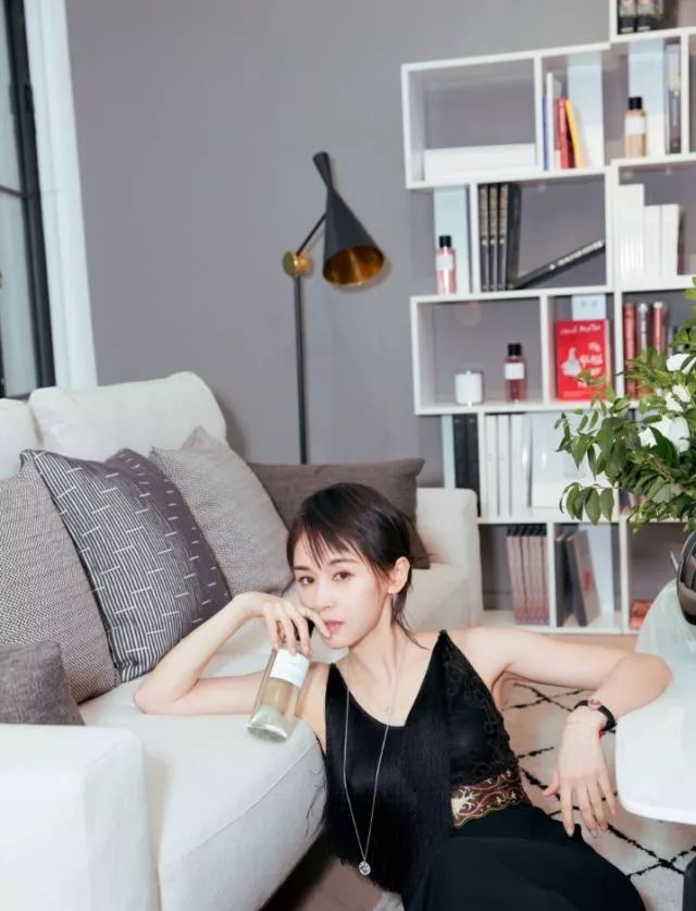 dior棣欐皼涓栧,杩ゥdior鐪熸垜棣欐皼