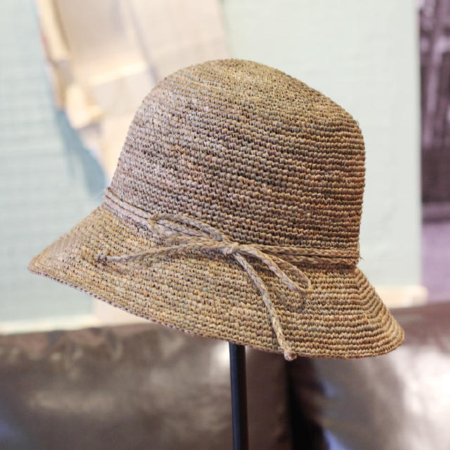 帽子怎么戴出时尚感 (帽子如何提升时尚感)