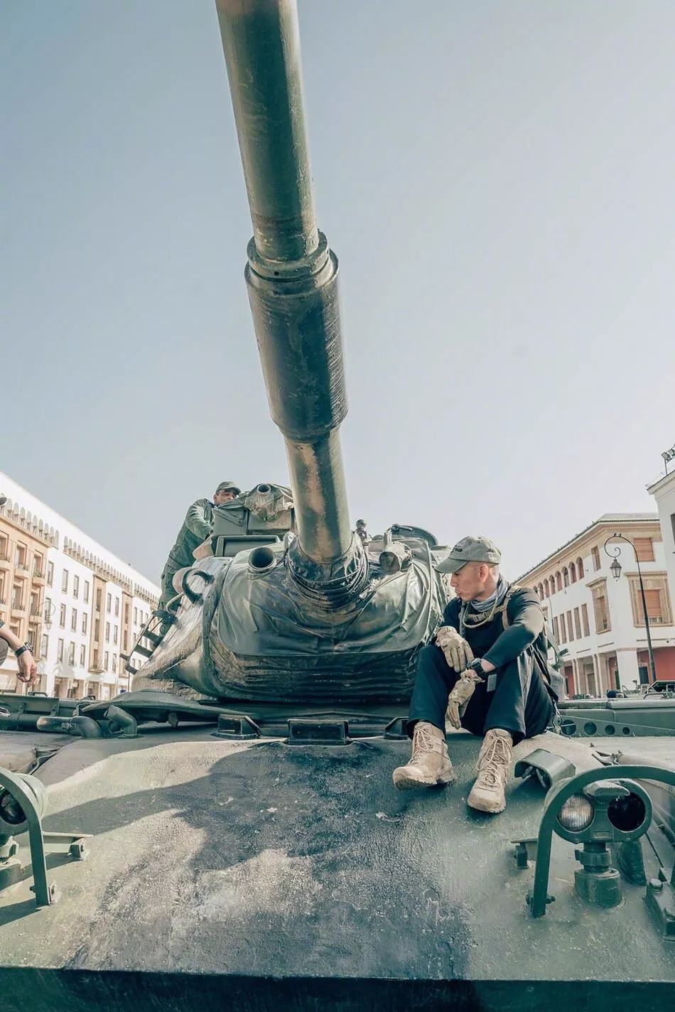 它不仅是2018年春节档口碑最佳，还是华语战争片尺度之最