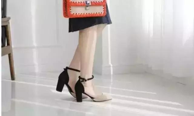 新手如何选择适合自己的高跟鞋,如何选择适合自己的高跟鞋的高度