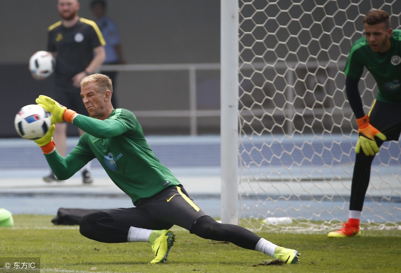 西汉姆联球迷被惩罚,利物浦反击西汉姆联