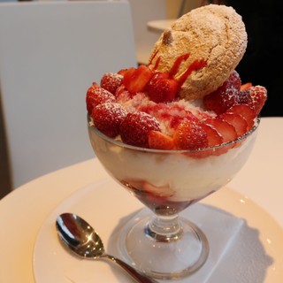 草莓季，说说东京那些让人垂涎三尺的草莓甜品