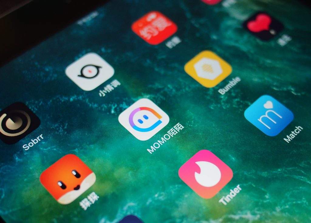 陌陌6亿美金收购探探,陌陌近7亿收购探探