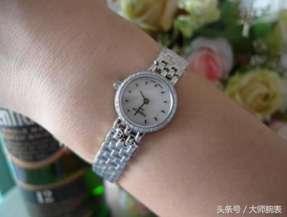 适合30岁女款表推荐,万元职场女表推荐