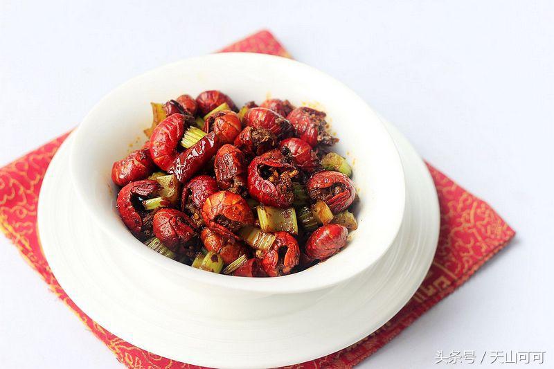 夜市麻辣虾尾最正宗的做法,麻辣虾尾怎么做好吃又简单视频