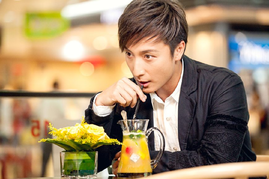 阿娇刮痧,阿娇背部刮痧图片