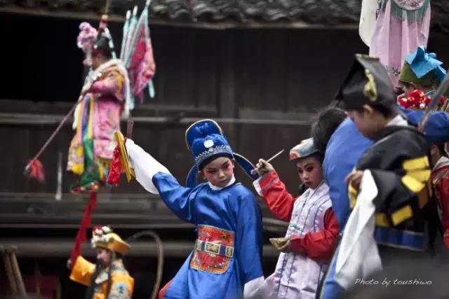 元宵节古镇逛一逛,古镇上的元宵节值得去玩嘛