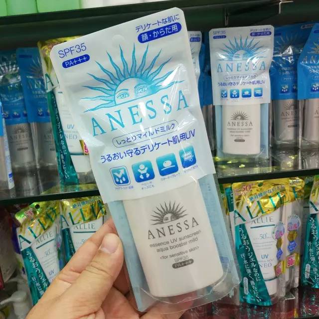 防晒霜安耐晒和安热沙区别,防晒霜安耐晒好还是露得清好