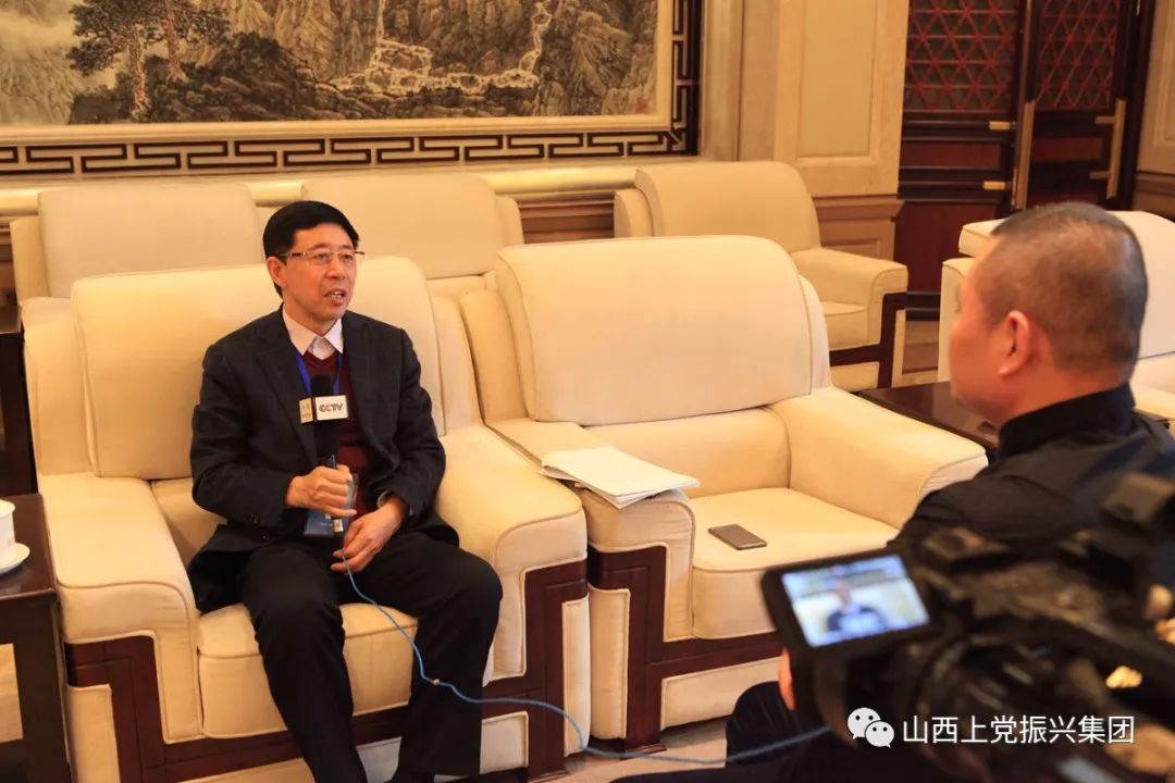 扎根基层为振兴乡村贡献力量,振兴小镇党委书记牛扎根