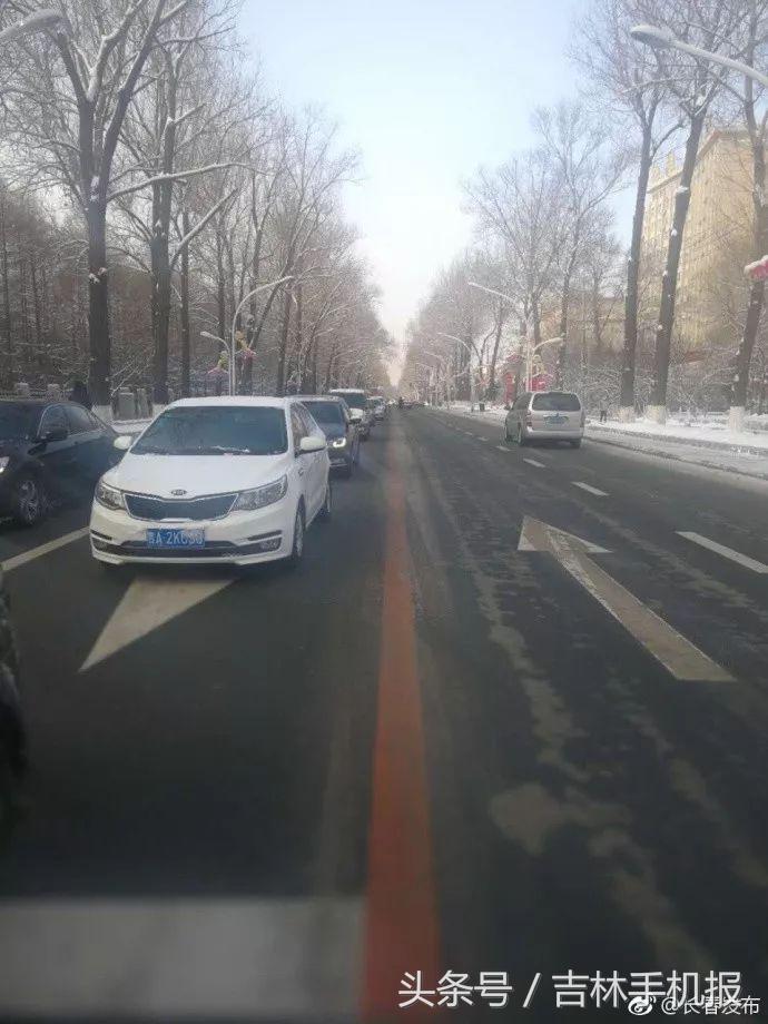 速读:银行窗口等候长问题要解决;92汽油涨0.15元/升;九寨沟重开放