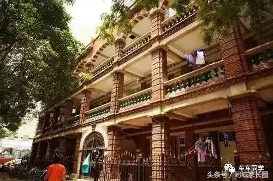 2010年住宿最好的大学,国内最好的985211大学宿舍