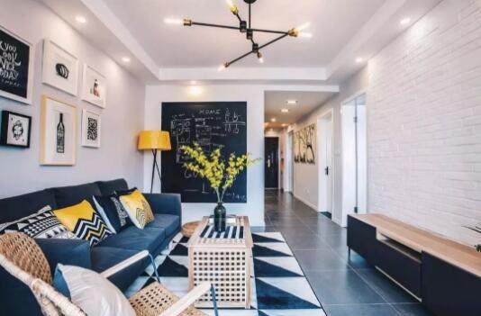 小户型北欧定制柜色彩搭配,蓝色北欧风小户型效果