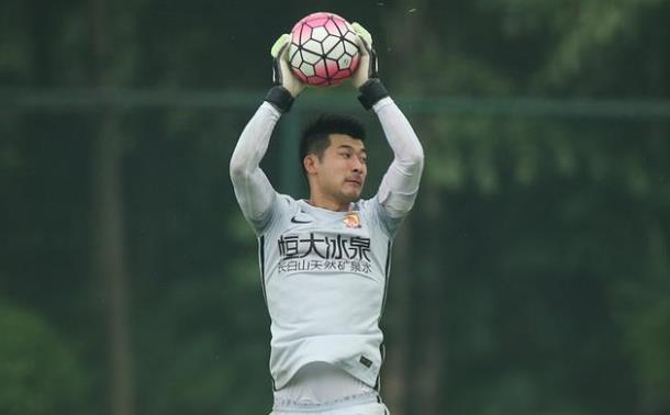 广州教练和学员搞笑对话,曾诚低级失误完整视频