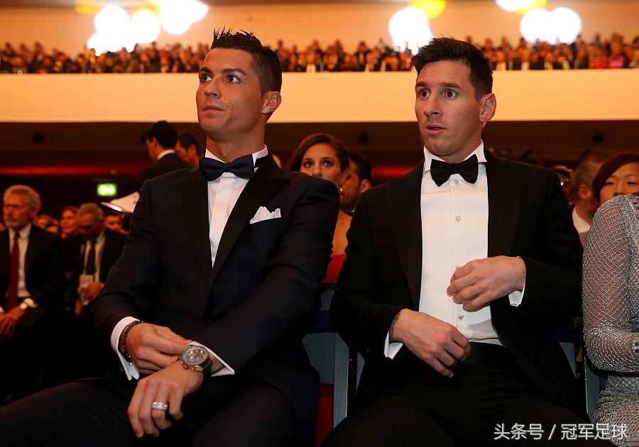 克里斯蒂亚诺罗纳尔多唱皇马队歌,克里斯蒂亚诺罗纳尔多霸气庆祝