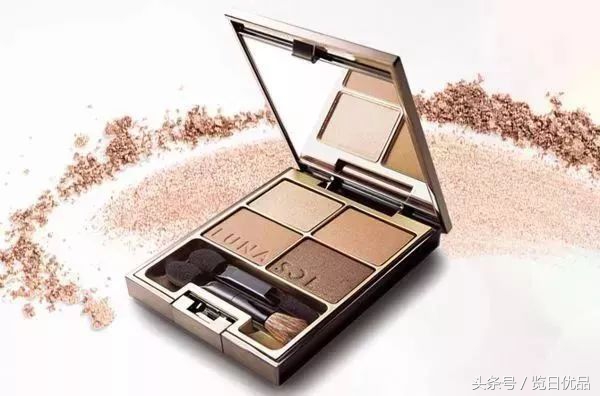 吴昕关晓彤,鹿晗和吴昕谁厉害