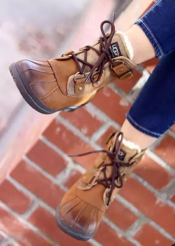 冬靴清理小妙招,冬靴的内层怎么洗比较干净