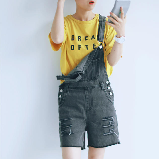 冬天怎么穿夏天的背带裤,适合夏天穿的背带裤