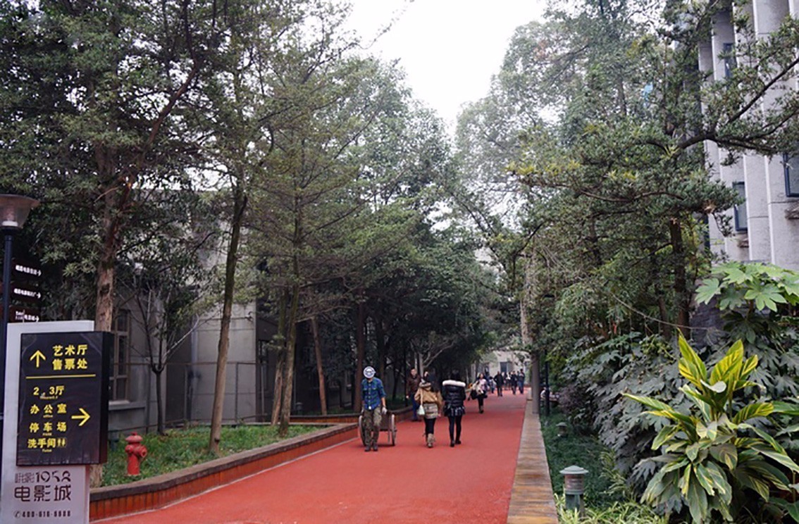 它们承载好多成都人的记忆,让我们一起来保护这些老工业建筑吧!