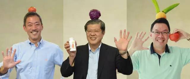 又逆天了，玉林有这么一群人居然要把食物“种”到头上！