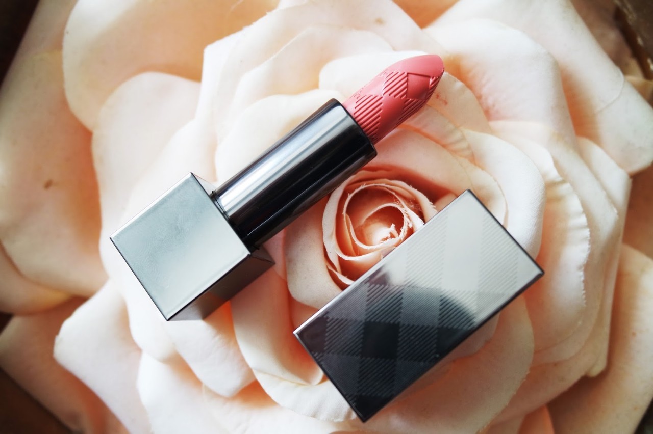 人生终极难题一年一度,纠结涂哪支口红