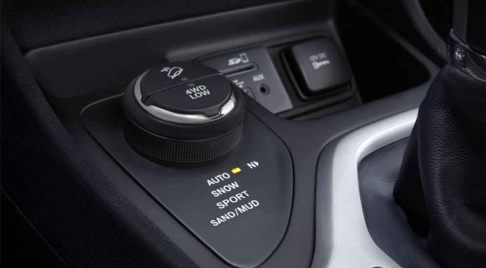 趋势为王完整视频,昂科威途岳自由光对比