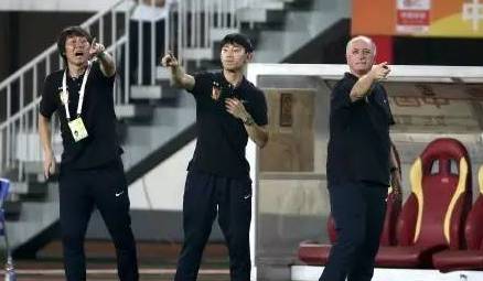 有人说李铁是小里皮你信么，天体最低消费等着你！