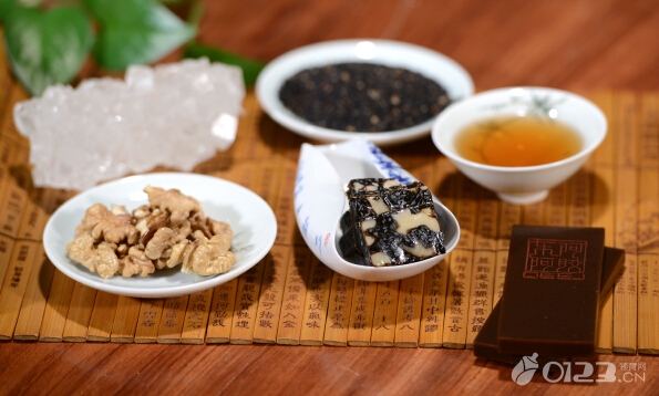 阿胶保胎又安胎但孕妇吃阿胶需慎重！