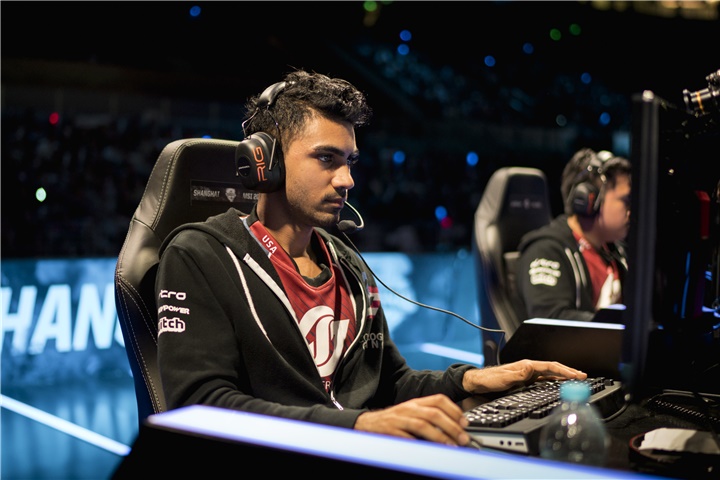 skt比赛视频2018夏季赛,skt斩落了所有挑战者