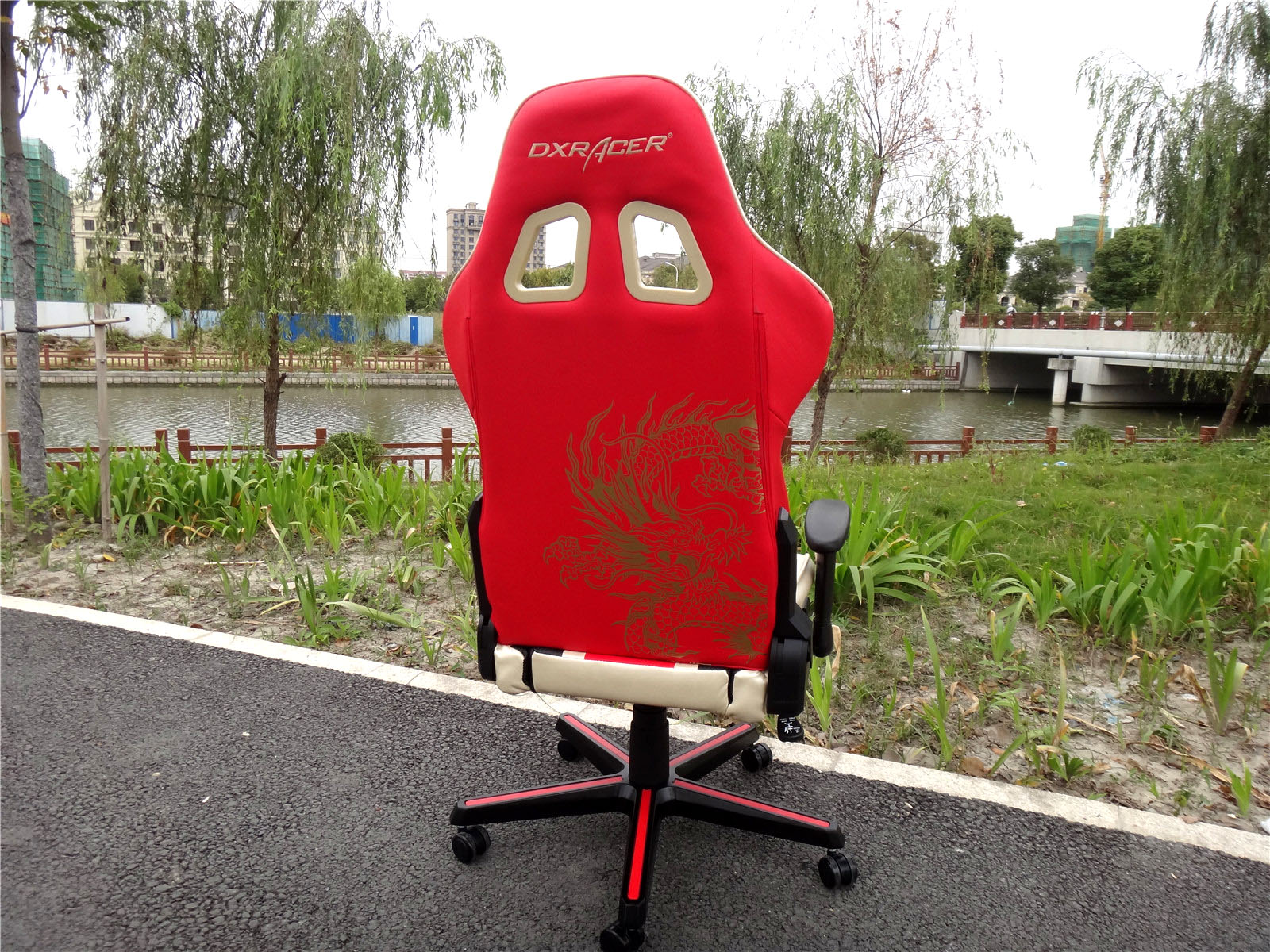 游戏生活两不误的手机推荐,迪锐克斯dxracer电竞椅无锡