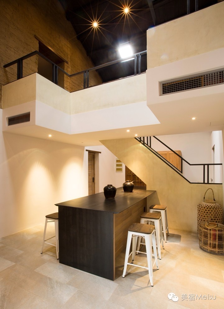 这3家长在山水里的美宿,连起了阳朔最精华的风光!